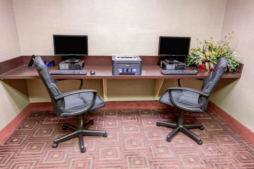 Concord Suites by IHG 30/32