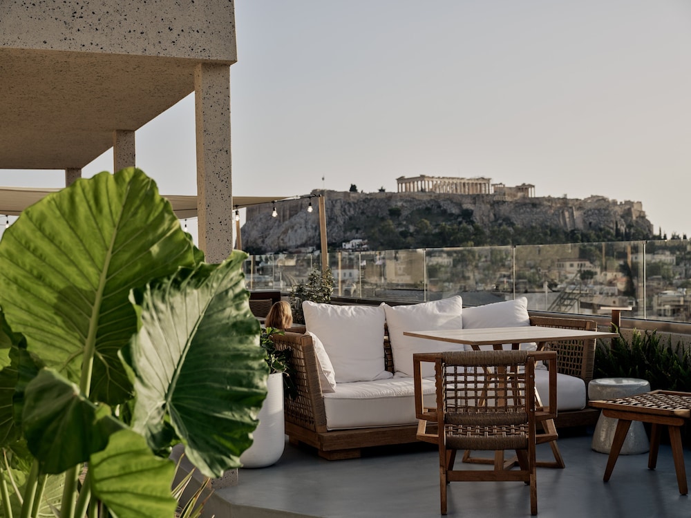 The Lekka Hotel 34/49