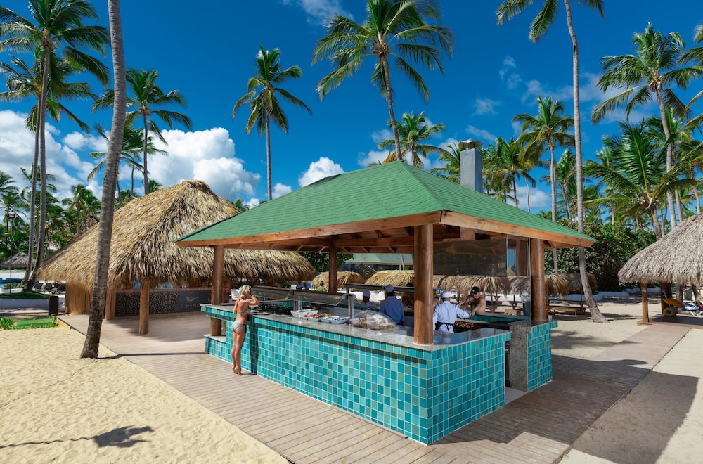 Grand Sirenis Punta Cana Resort 78/79
