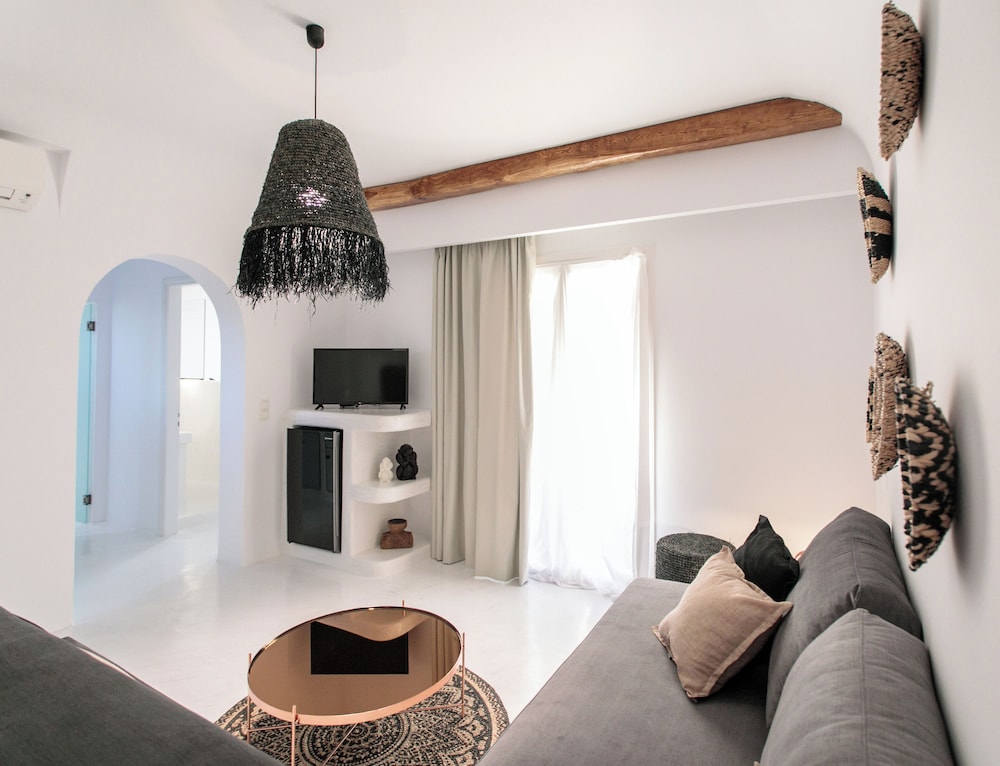 Iphimedeia Apartments Suites 53/75