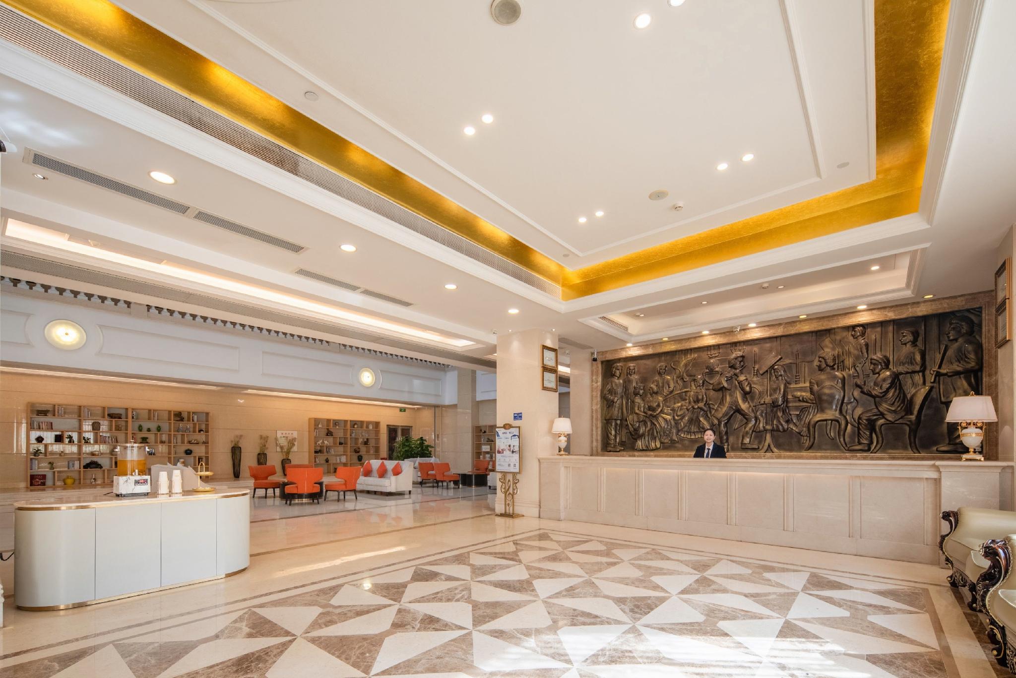 Vienna Hotel (Foshan Wenhua North Road) 6/56
