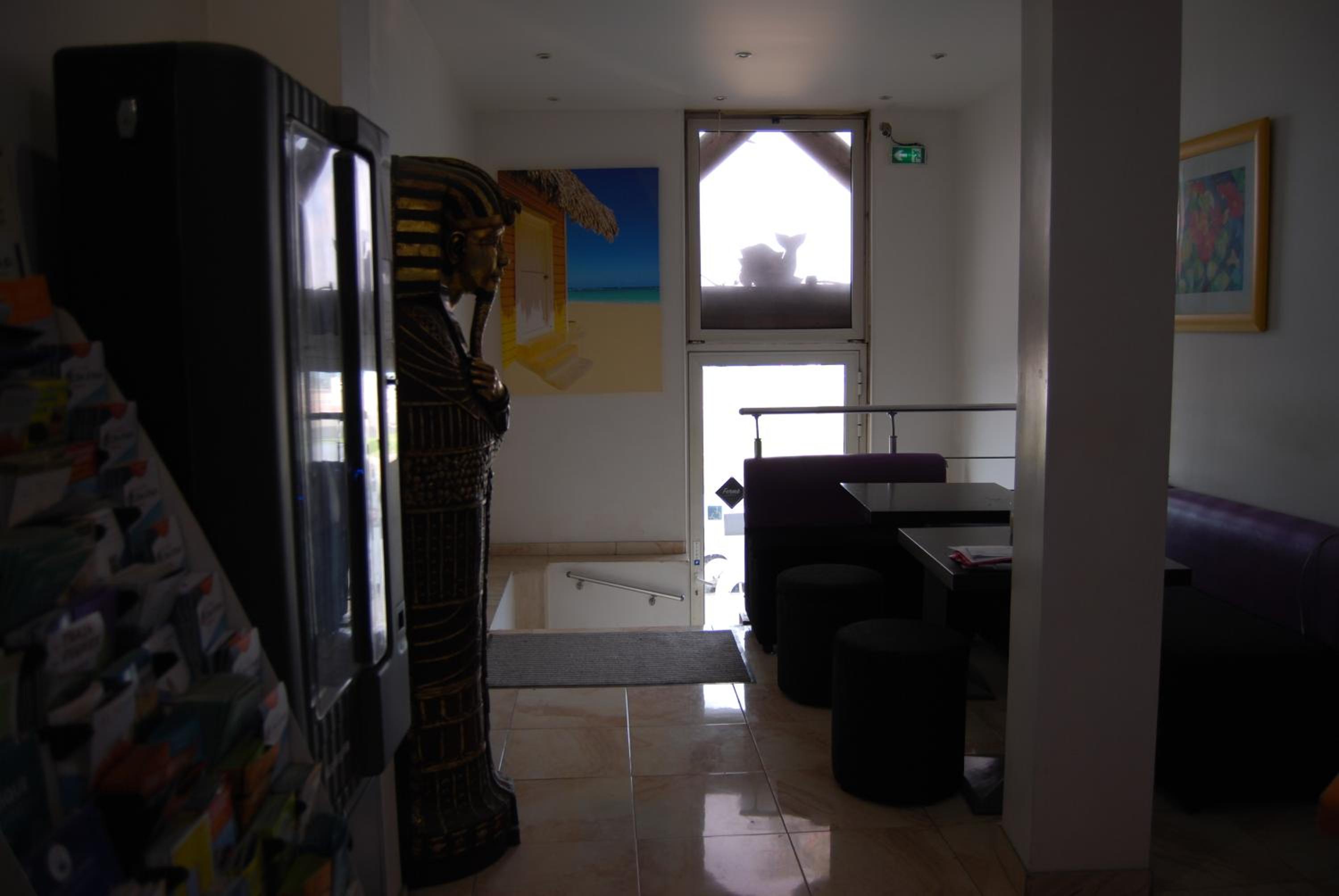 Azur Hotel 38/52