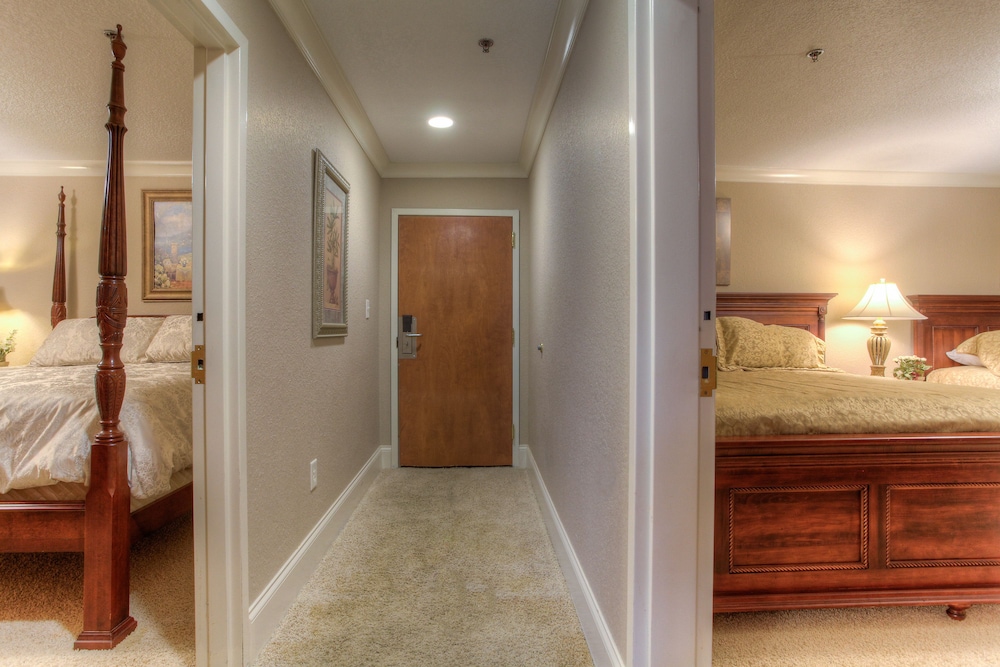 Mountain Vista Inn and Suites 13/57