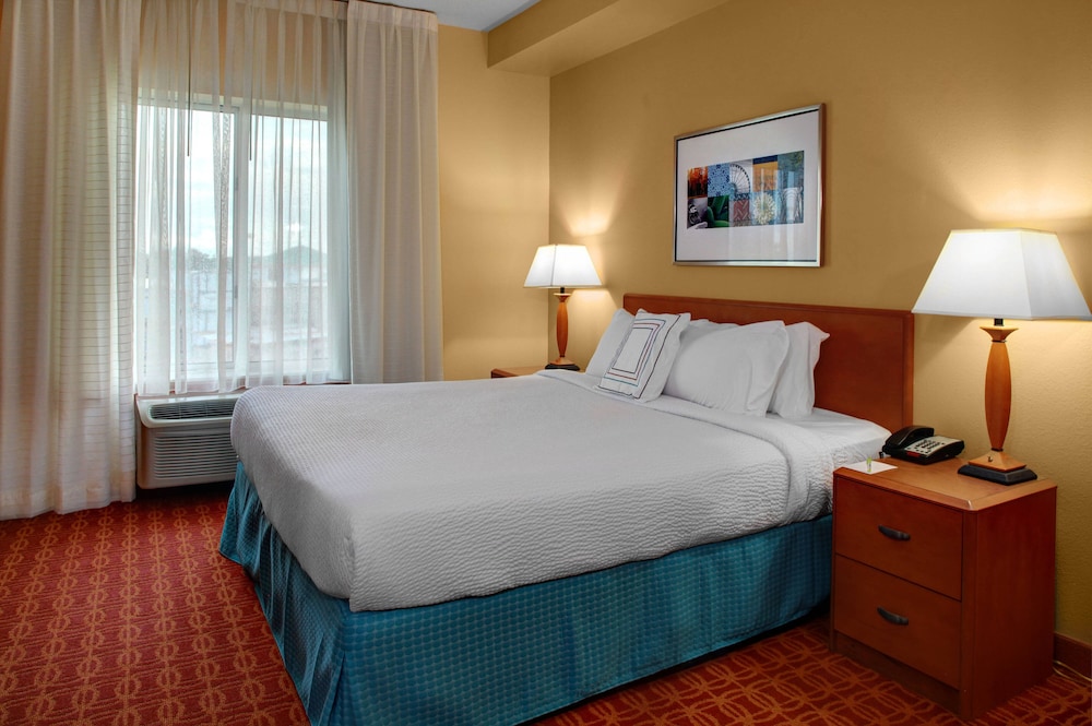 Fairfield Inn And Suites By Marriott Atlanta Mcdonough 13/41