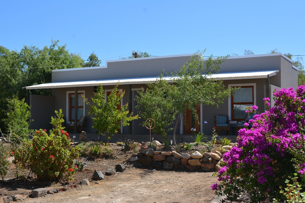 Travellers Rest 7/43