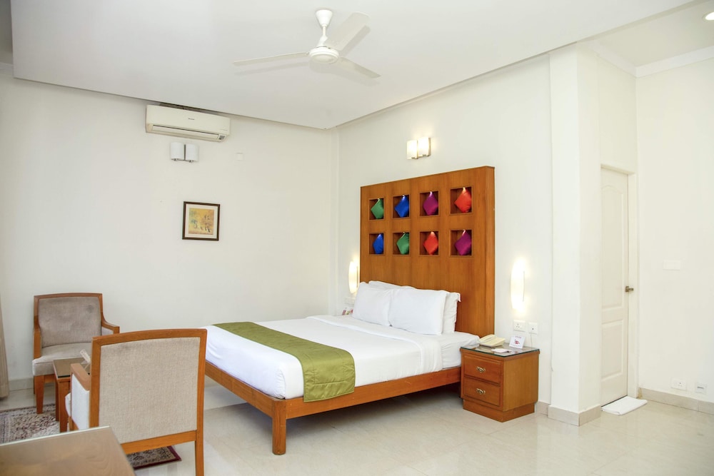 The Fog Munnar Resorts And Spa 12/55