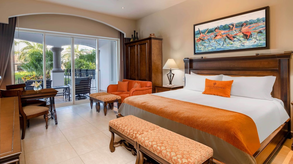 2 Bedrooms, Signature, Suite, 2 King Beds, 4 Murphy Beds, Private Pool