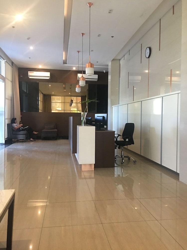 Centrio Tower Studio Unit 7/54