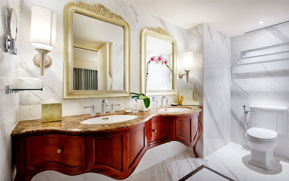 Apricot Hotel Hanoi 24/72
