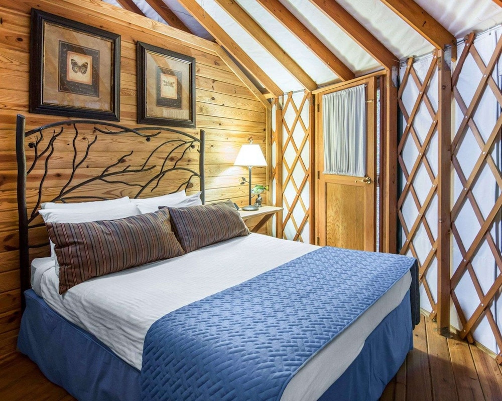 Bluegreen Vacations Shenandoah Crossing, an Ascend Collection Resort 10/47