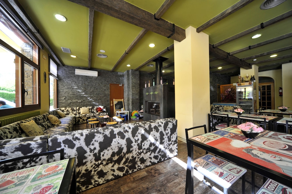 Hotel Vall d'Aneu 44/63