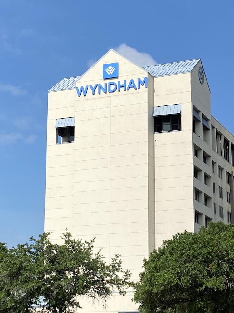 Wyndham Houston near NRG Park/Medical Center in HOUSTON - TX