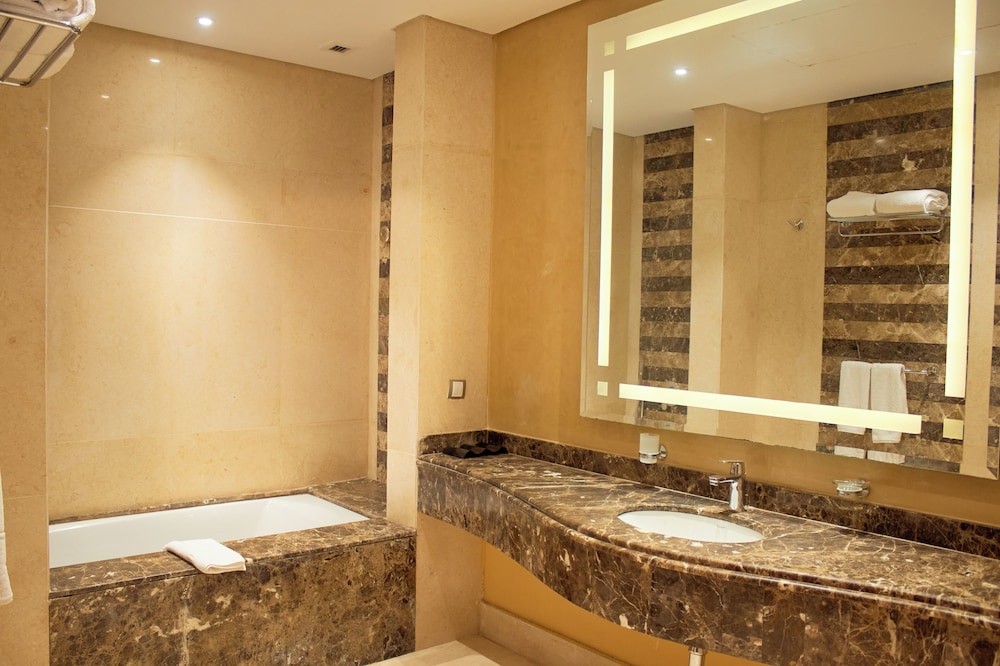 Tolip Resort El Galala Hills 48/50