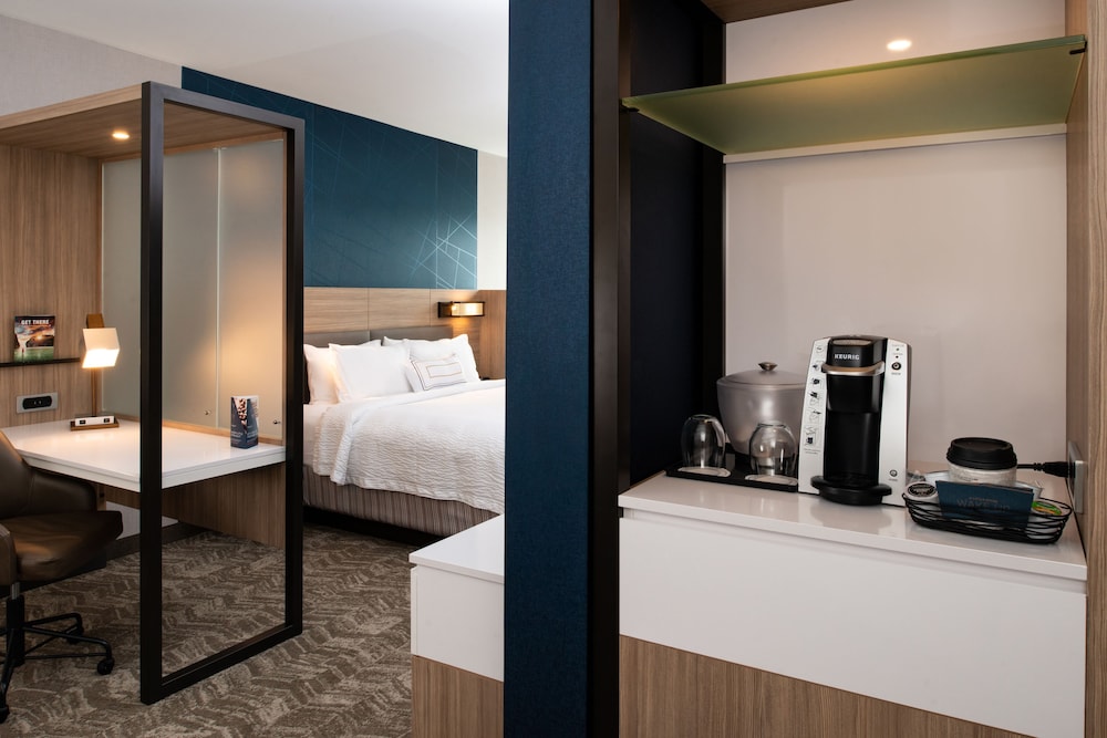 SpringHill Suites by Marriott Elizabethtown 13/40