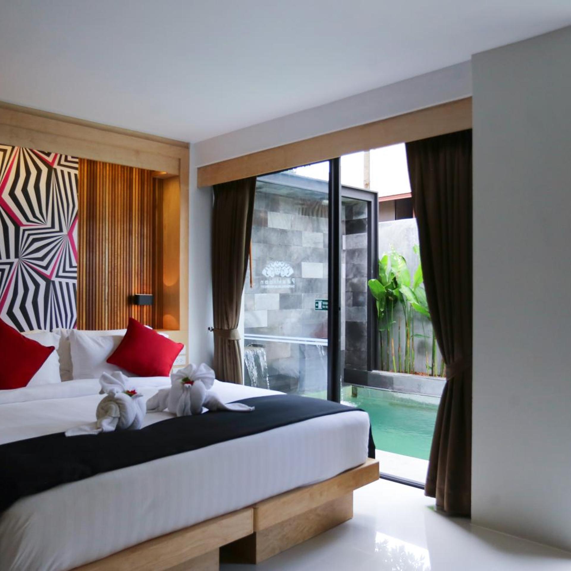 2 Bedrooms, Grand, Pool, Villa
