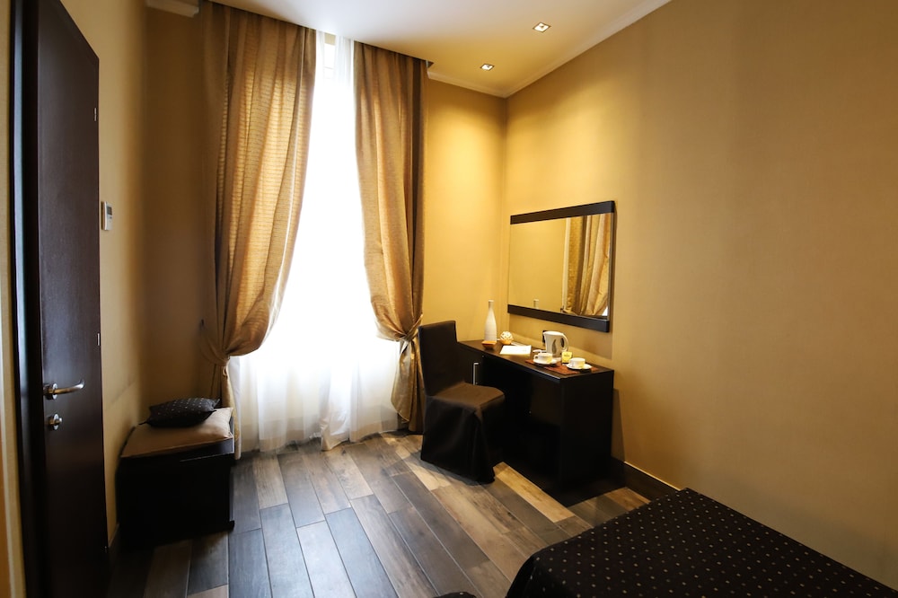 Hotel Latinum 22/57