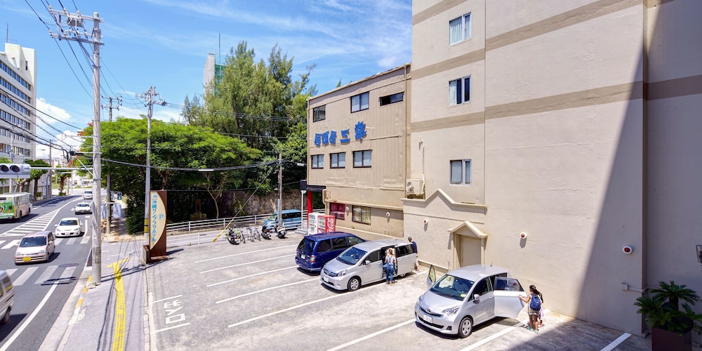 Okinawa Sun Plaza Hotel 48/53