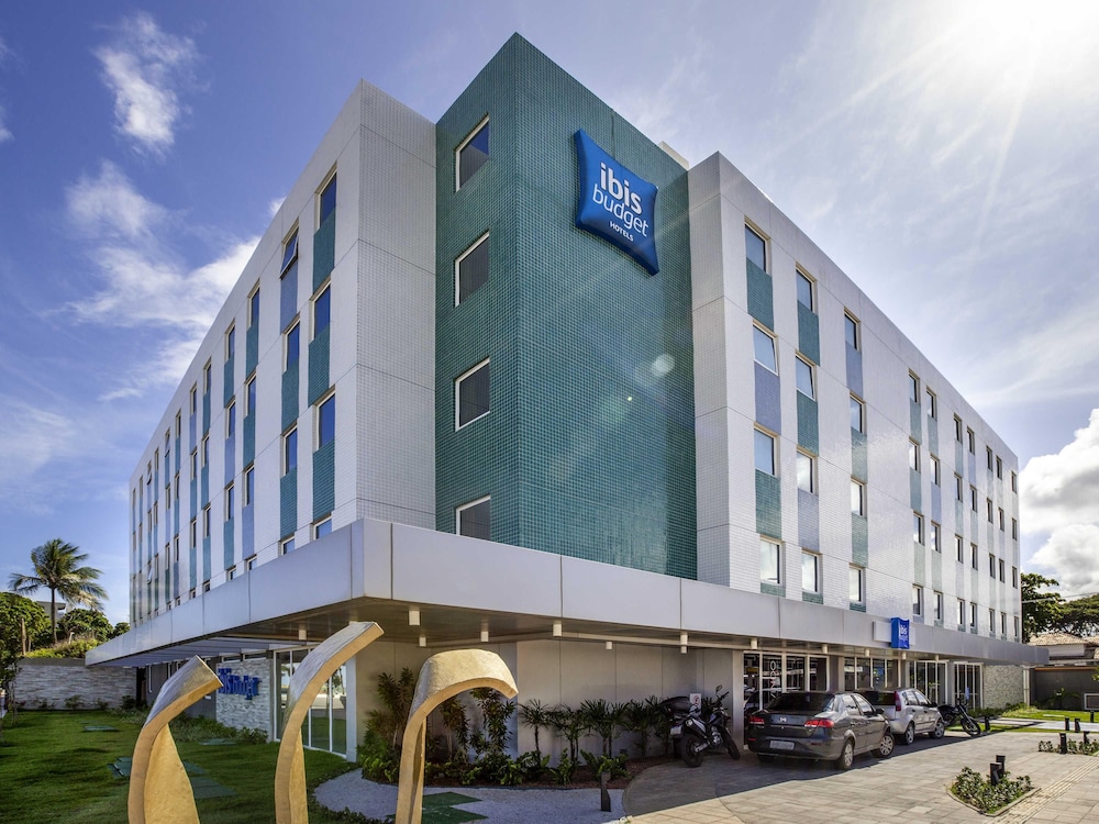 Ibis Budget Recife Jaboatao 4/64