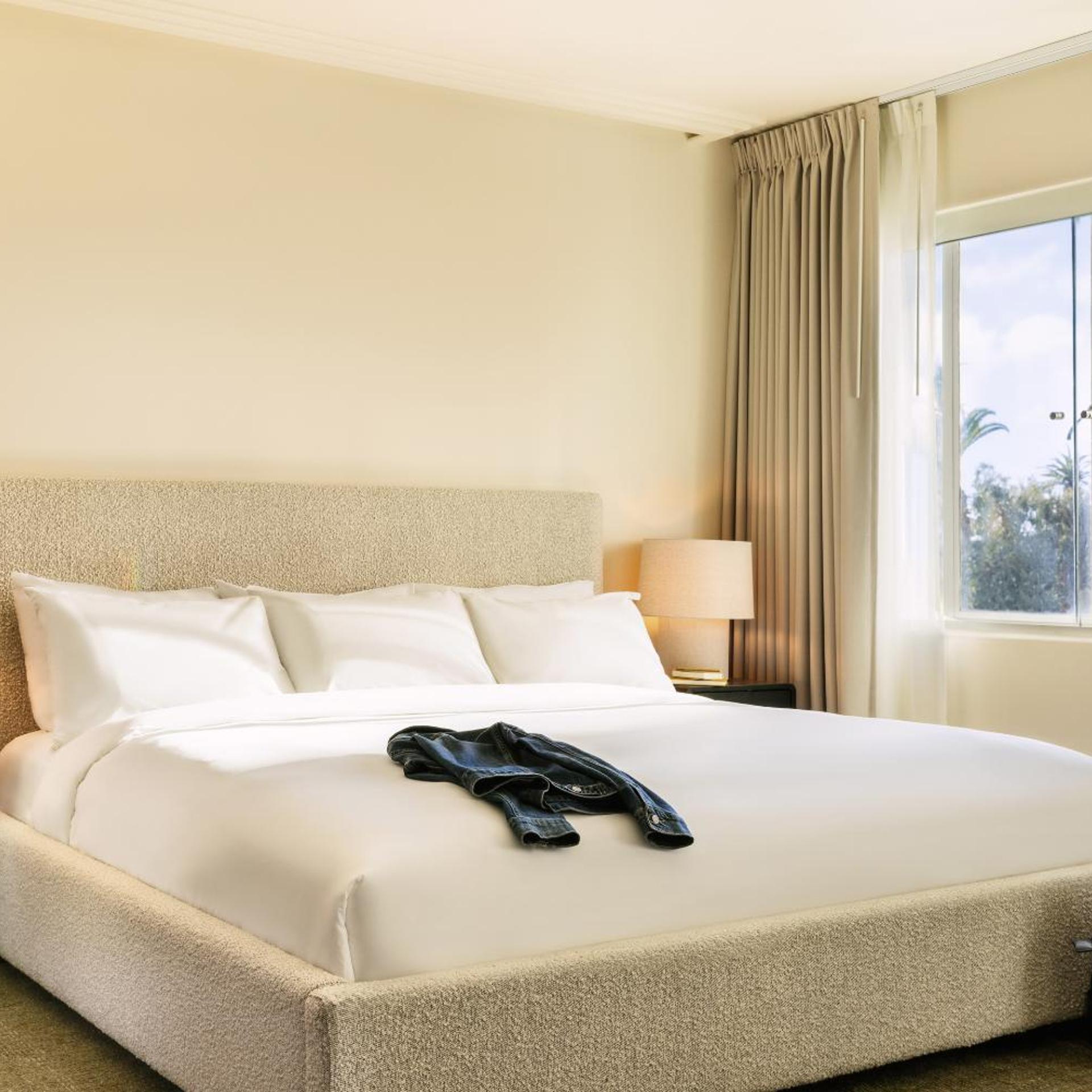 2 Bedrooms, Ocean, Suite, King Bed, Accessible