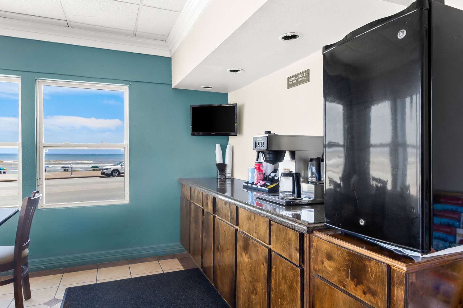 Econo Lodge Galveston Seawall, TX 5/22