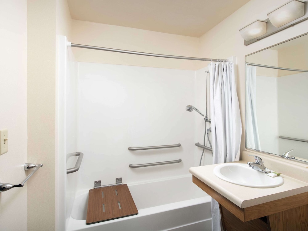 Extended Stay America Select Suites - Salt Lake City - West Valley City 8/30