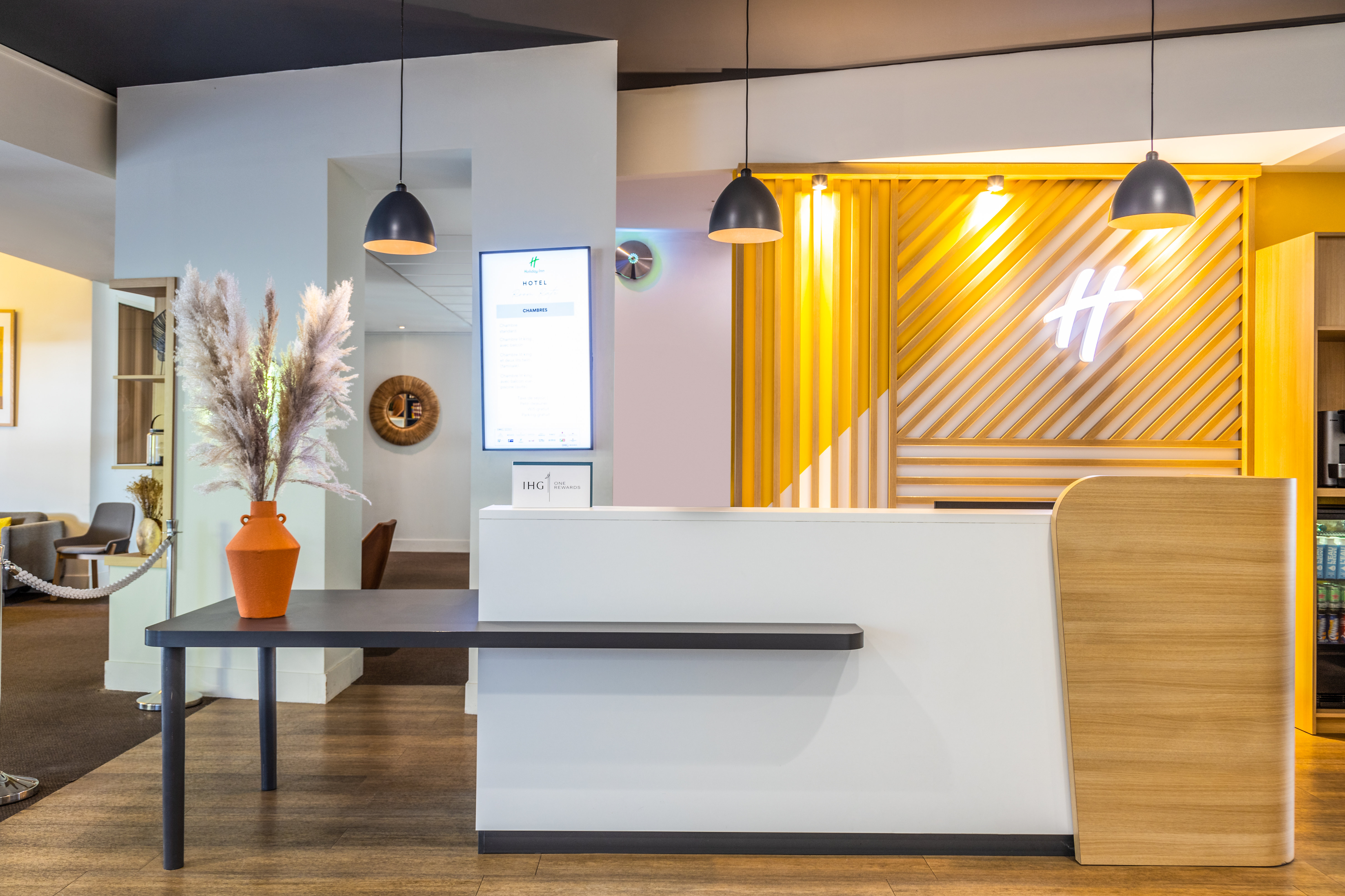 Holiday Inn Perpignan 12/75