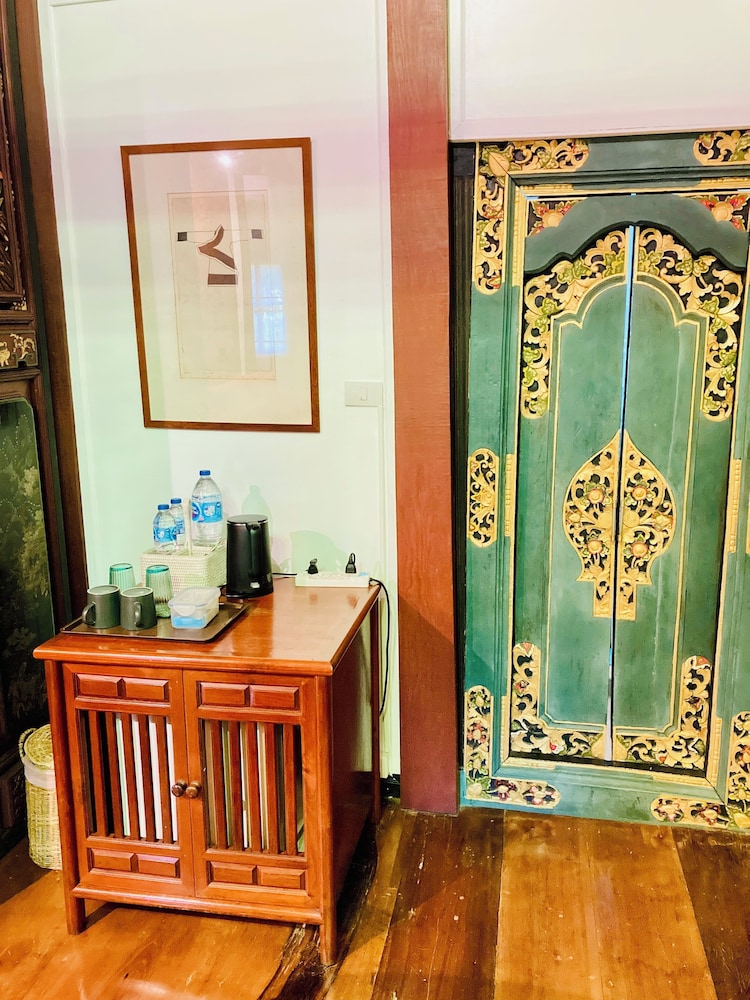 Ban Kaew Villas 7/50