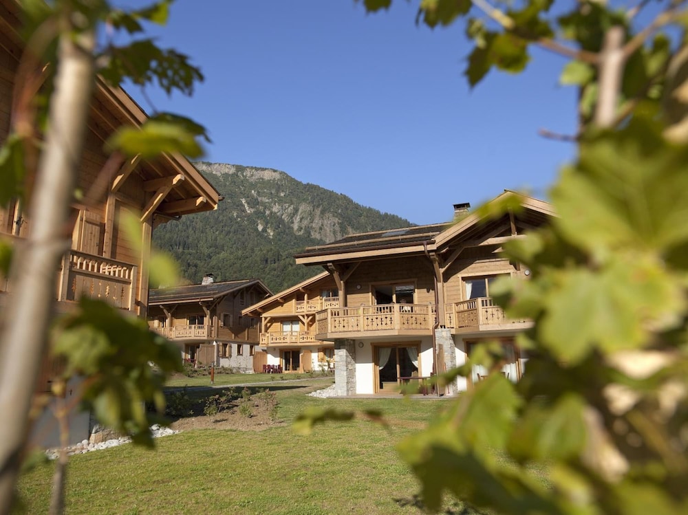 Résidence CGH Le Hameau de Pierre Blanche 34/42