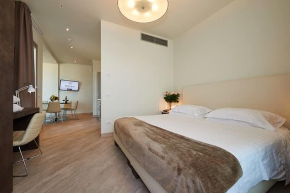 Forte16 View and Spa 21/70