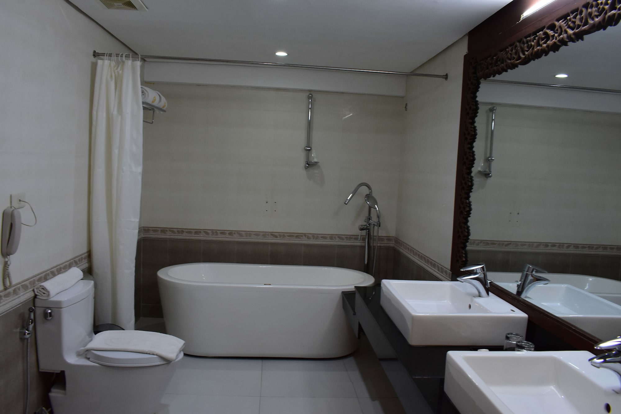 Coral Garden Suite