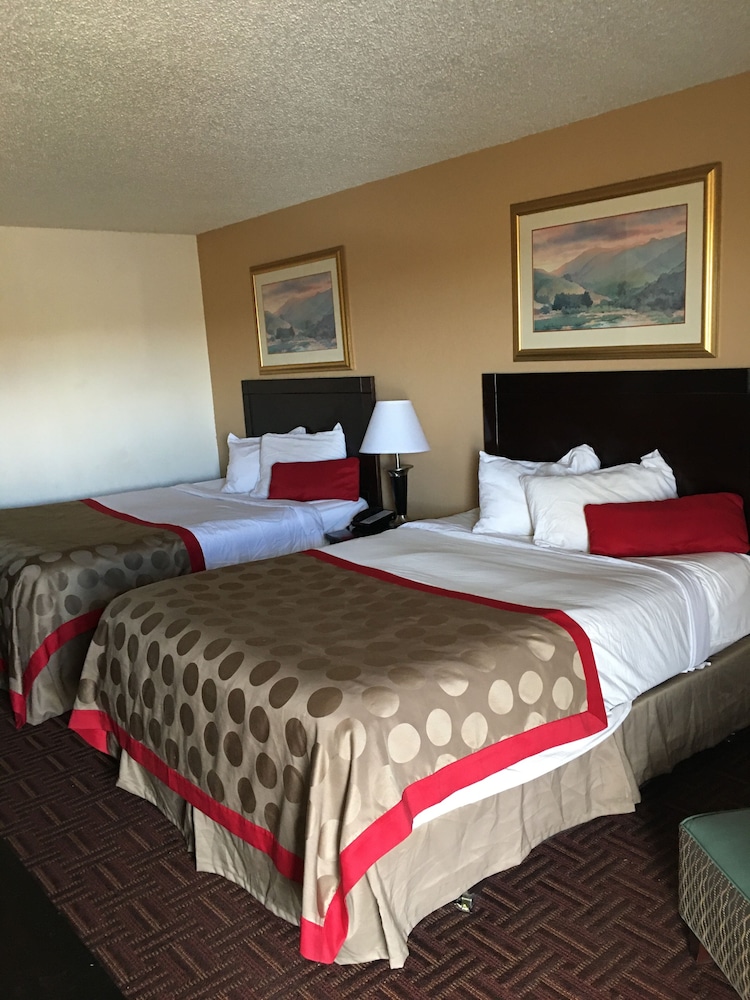 Budget Inn Laramie (Ex Ramada) 9/23