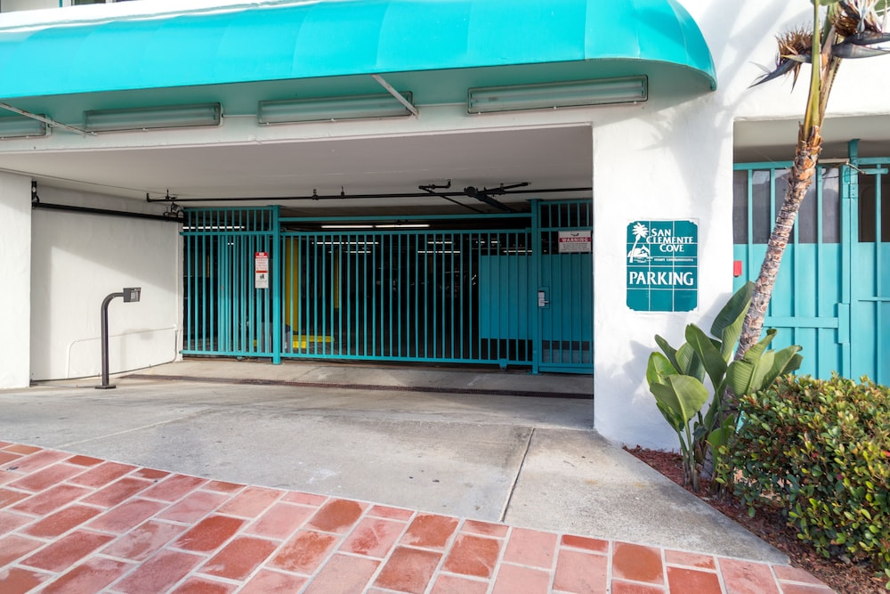 San Clemente Cove 8/55