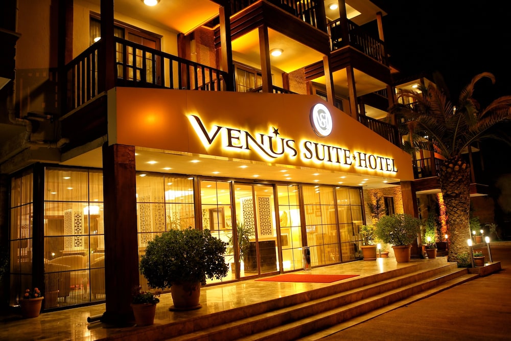 Venus Suite Hotel 4/50