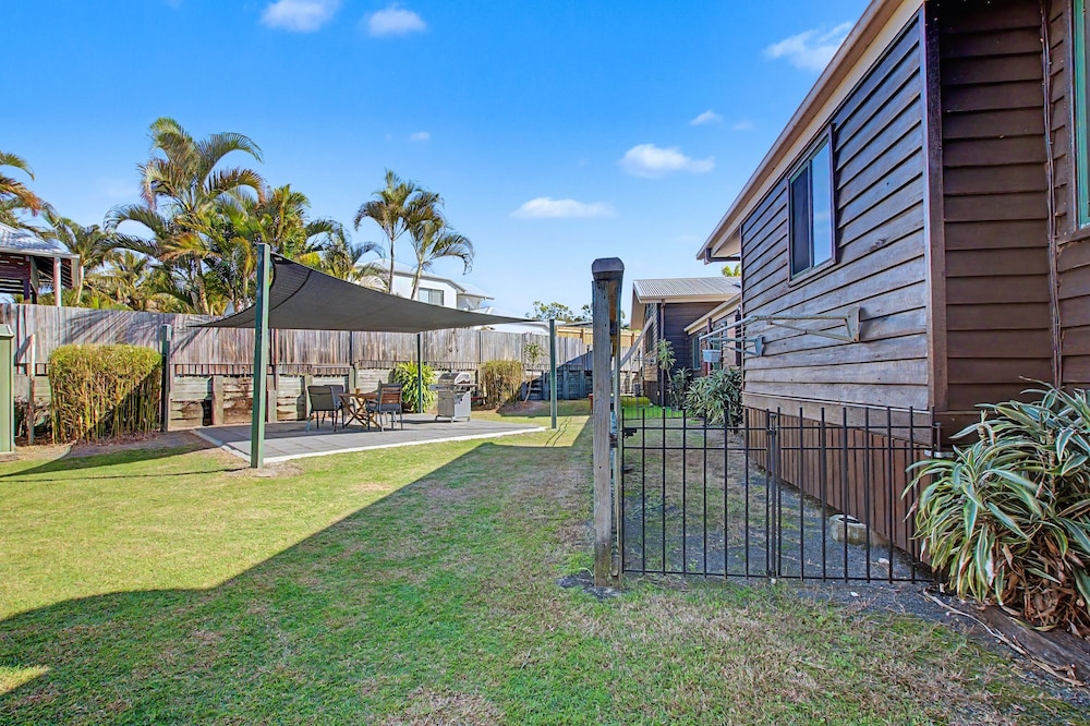 Boat Harbour Studio Apartments and Villas 42/48