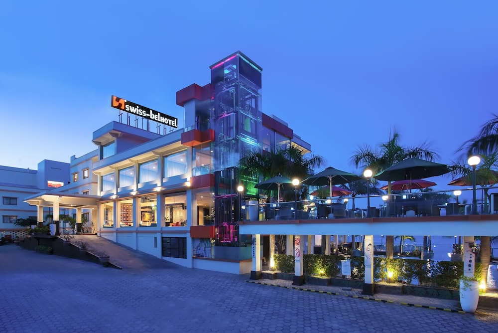 Swiss-Belhotel Silae Palu 5/73