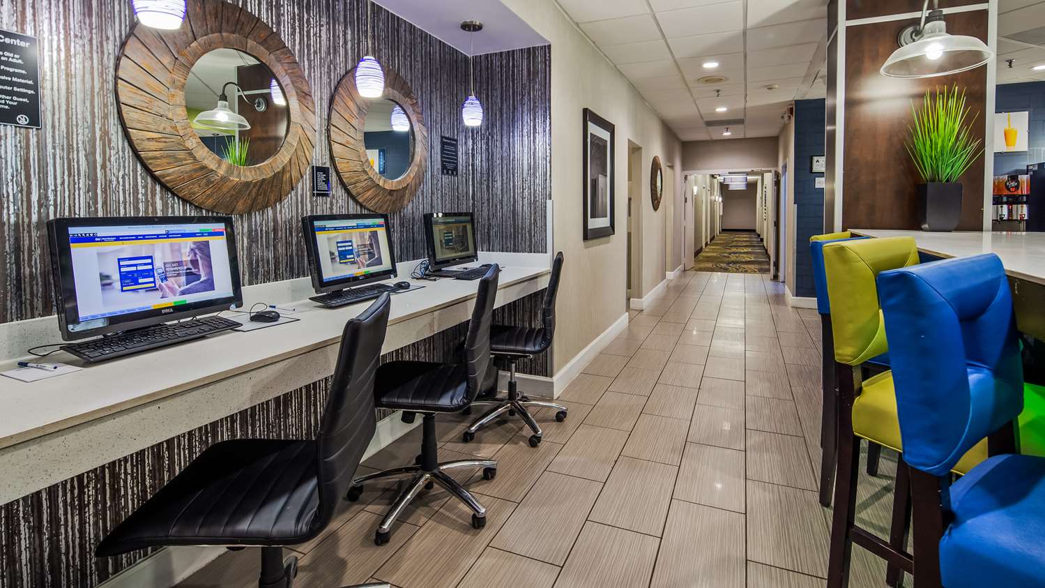 Best Western Plus Hanes Mall Hotel 30/35