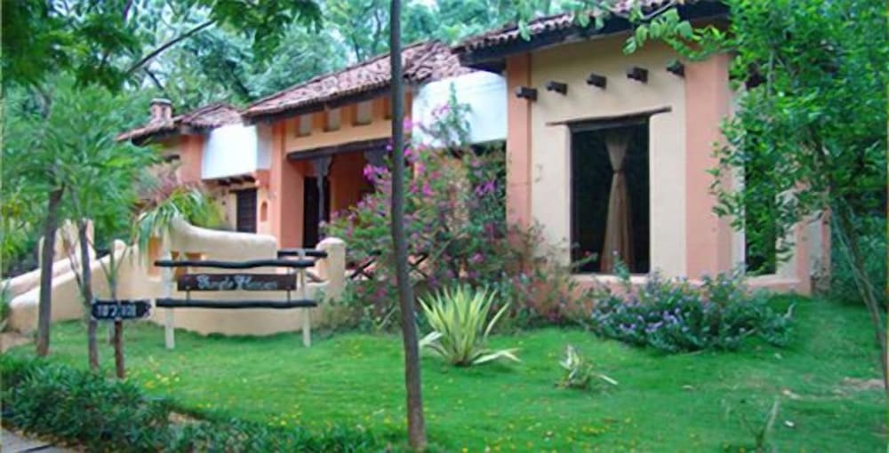TULI TIGER RESORT 22/26