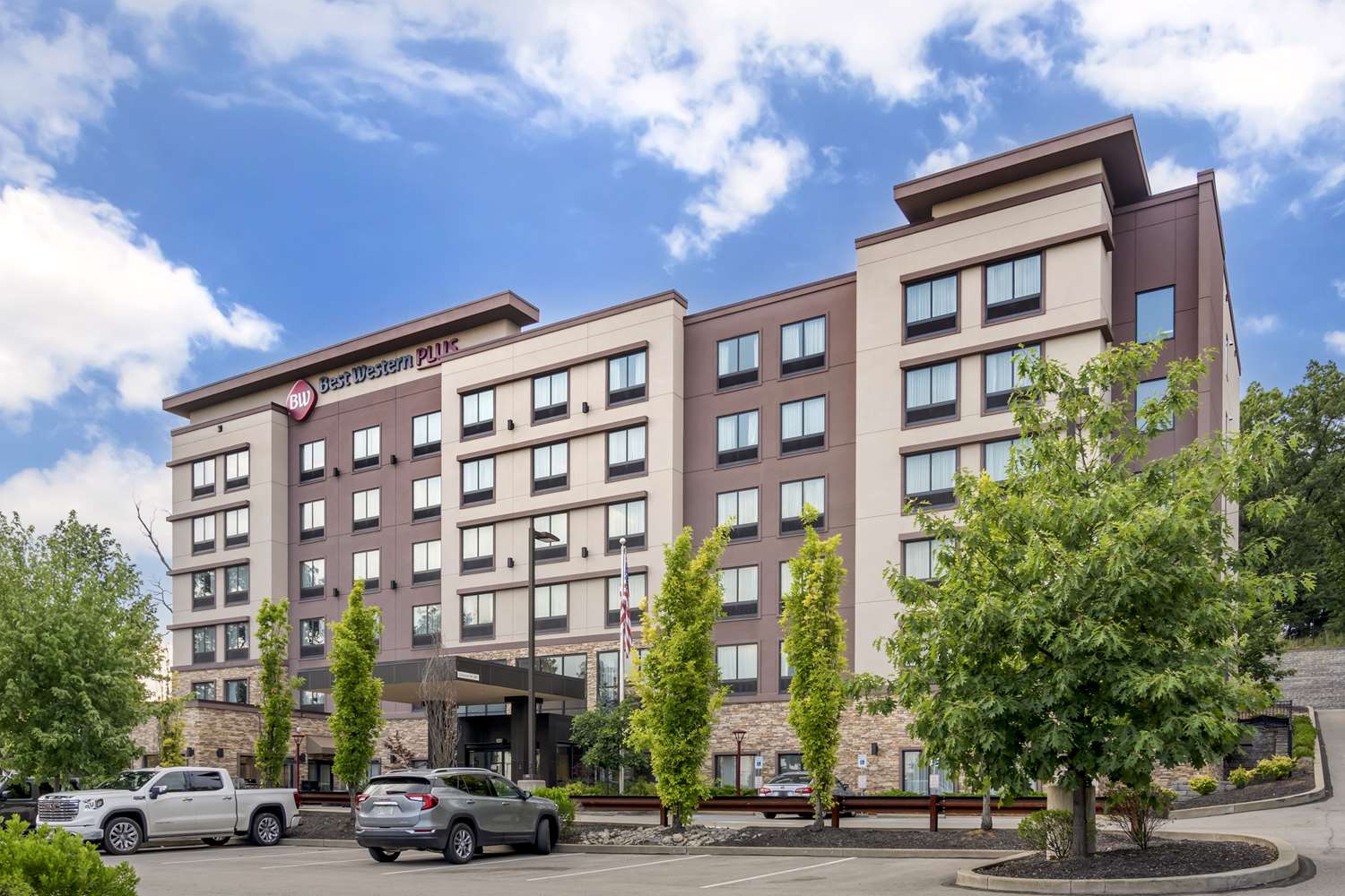 Best Western Plus Cranberry-Pittsburgh North 51/52