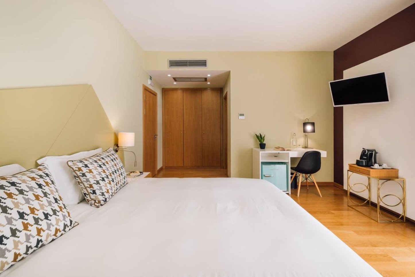 Alva Valley Hotel 9/42