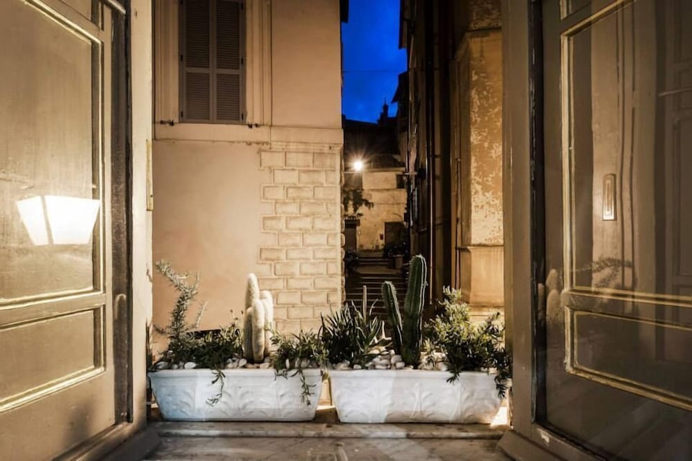 Navona Home 29/50