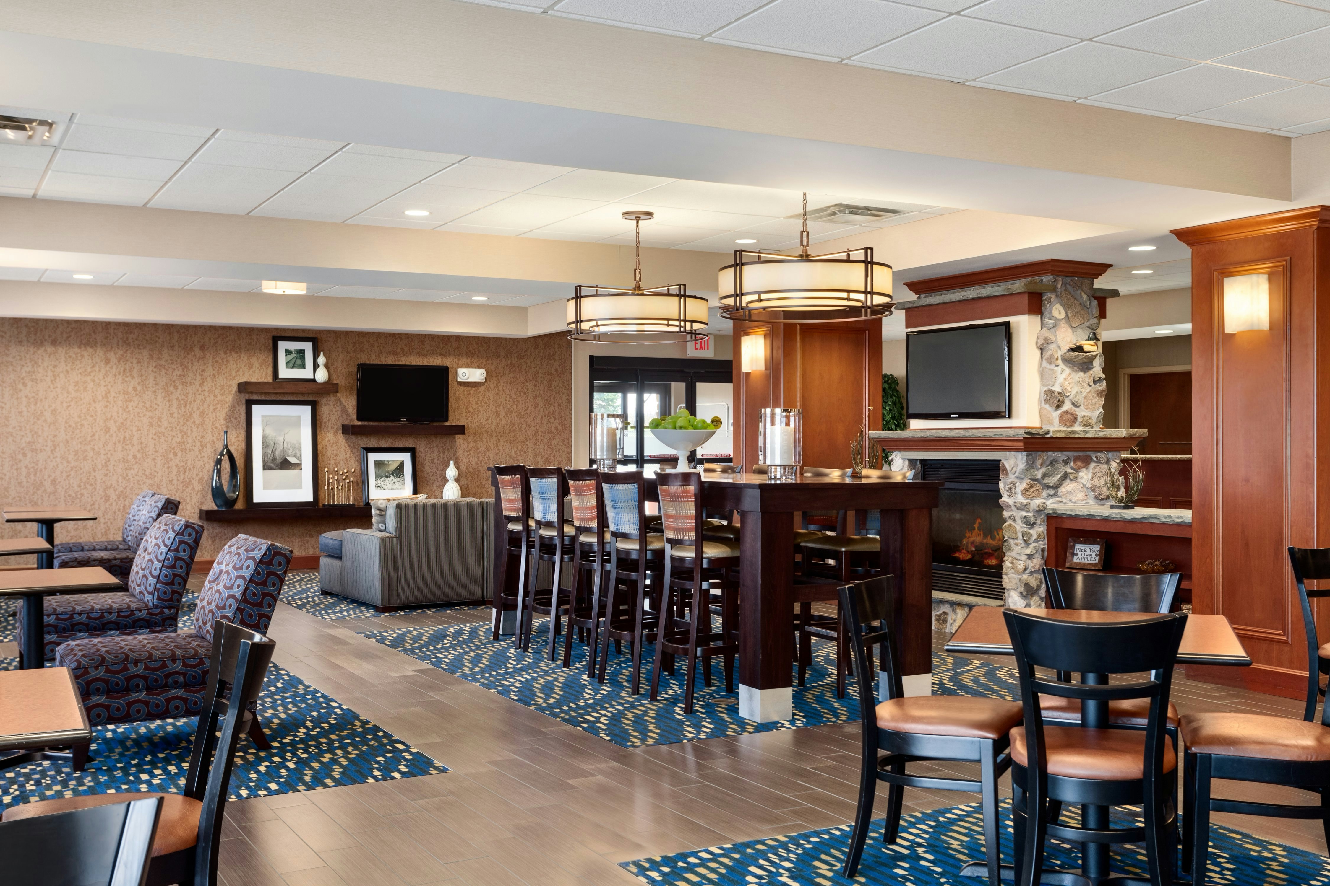 Hampton Inn Watertown 31/47