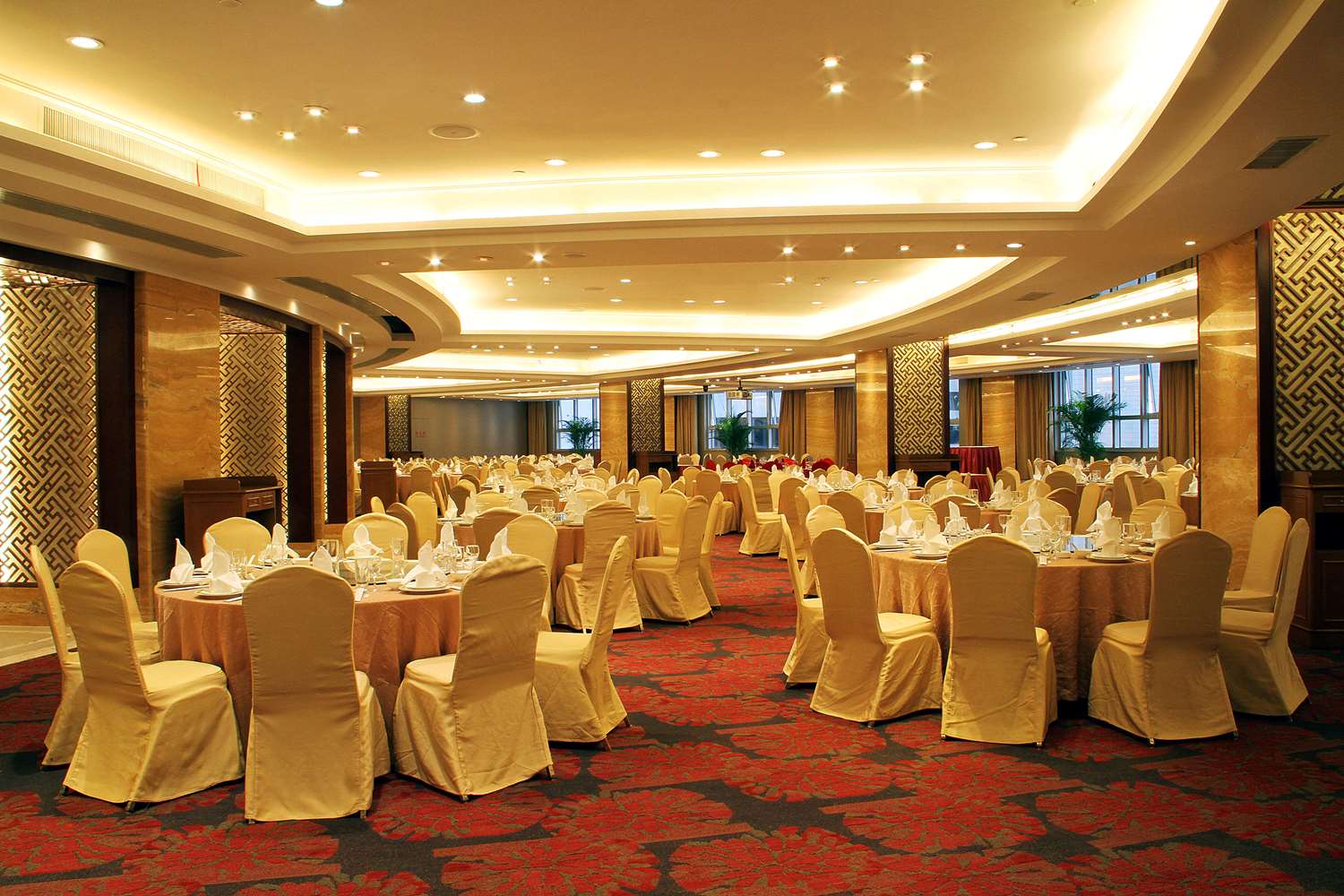 Central Hotel Shanghai 39/48