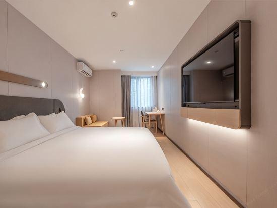 Comfortable, Deluxe, Double Bed