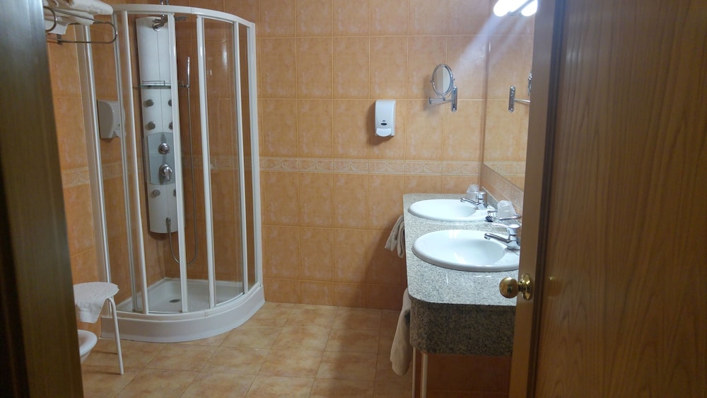 غرفة بسرير مزدوج، Hotel Cabanas 7/7