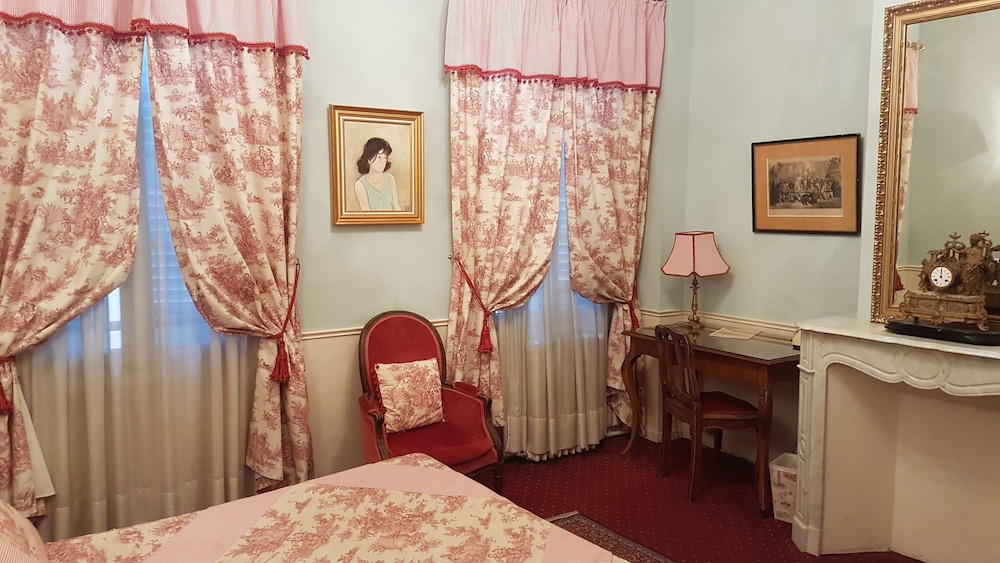 Hôtel Cardinal 31/58