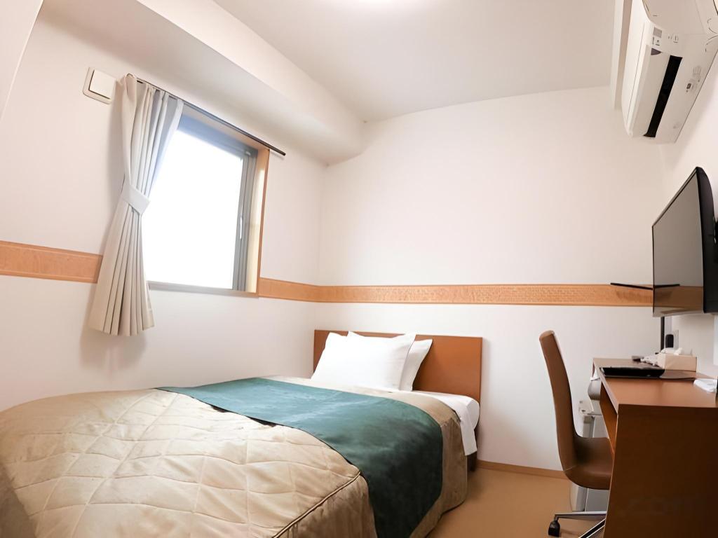 Semi Room, Double Bed, Smoking