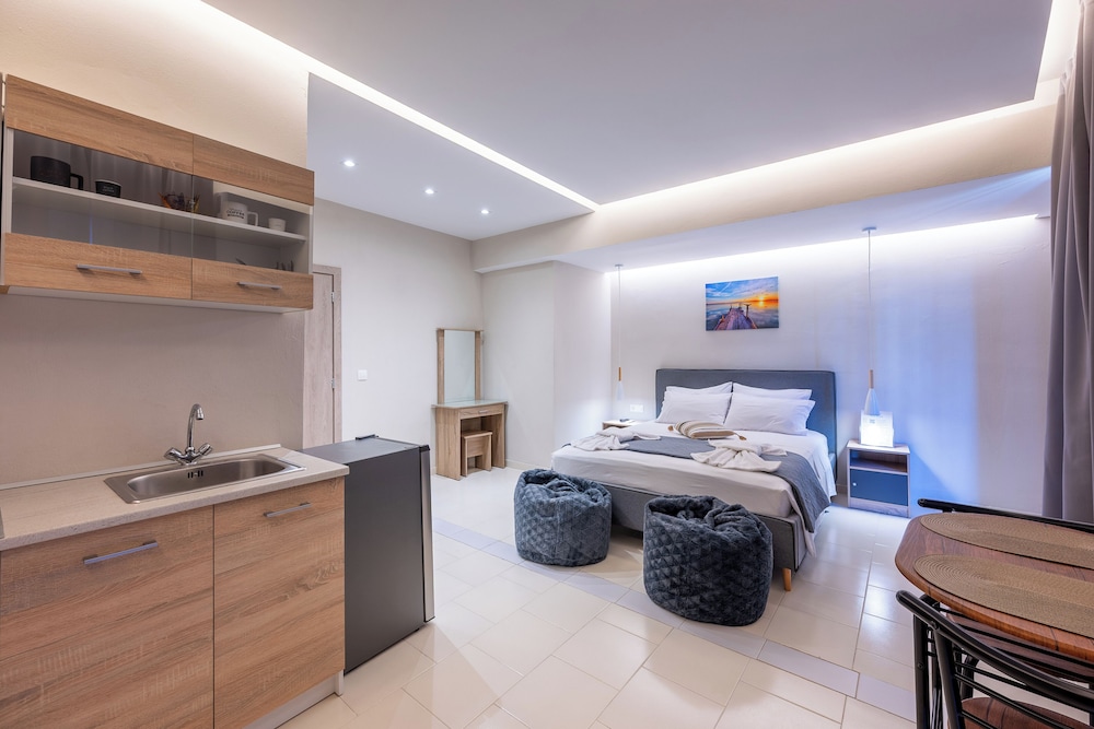 Blue Wave Suites Ixia 10/46