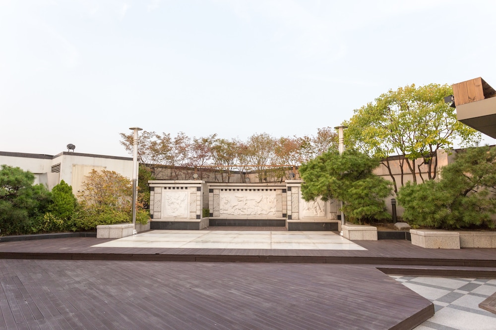 Yeoksam Artnouveau City Hotel and Residence 59/62