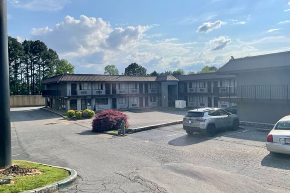 Western Inn Marietta 16/26