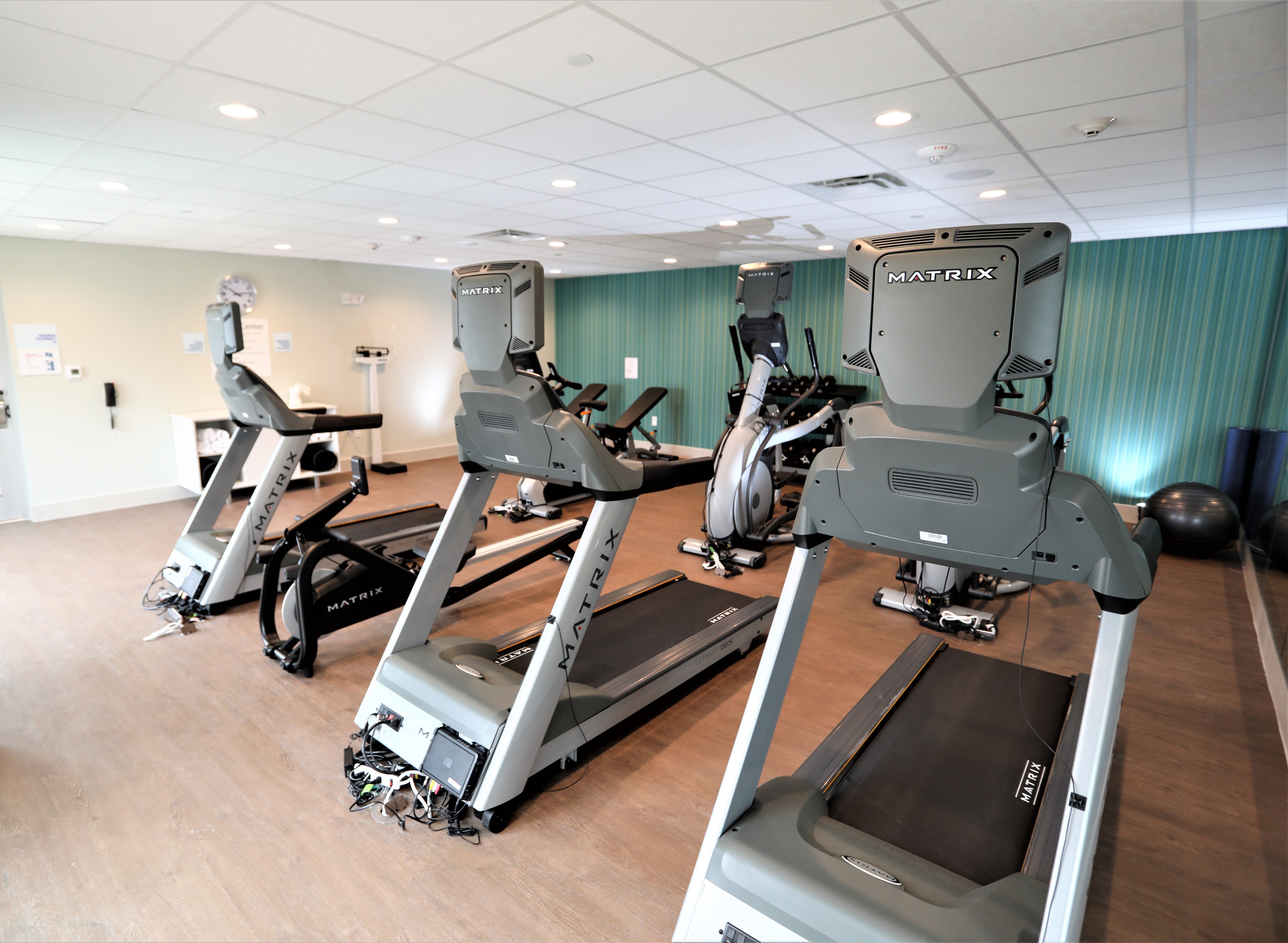 Holiday Inn Express Suites Forney 36/55